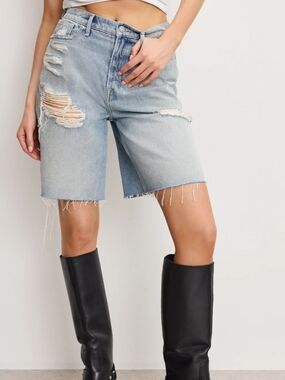 NWT Good American Good Extreme Barrel Shorts